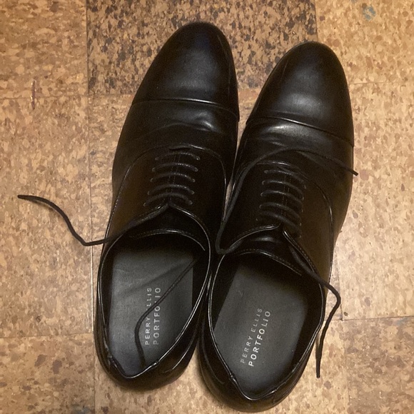 Perry Ellis Portfolio shoes - Picture 3 of 7